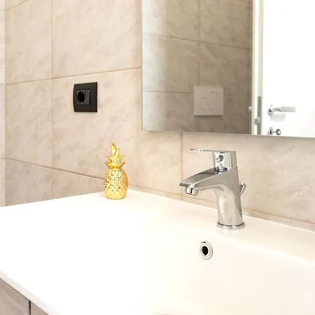 Monolocale Luce 3 *